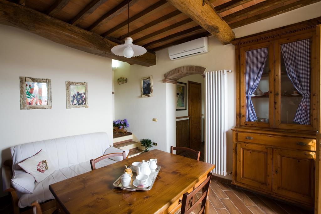 Agriturismo Il Calesse Quarrata Szoba fotó